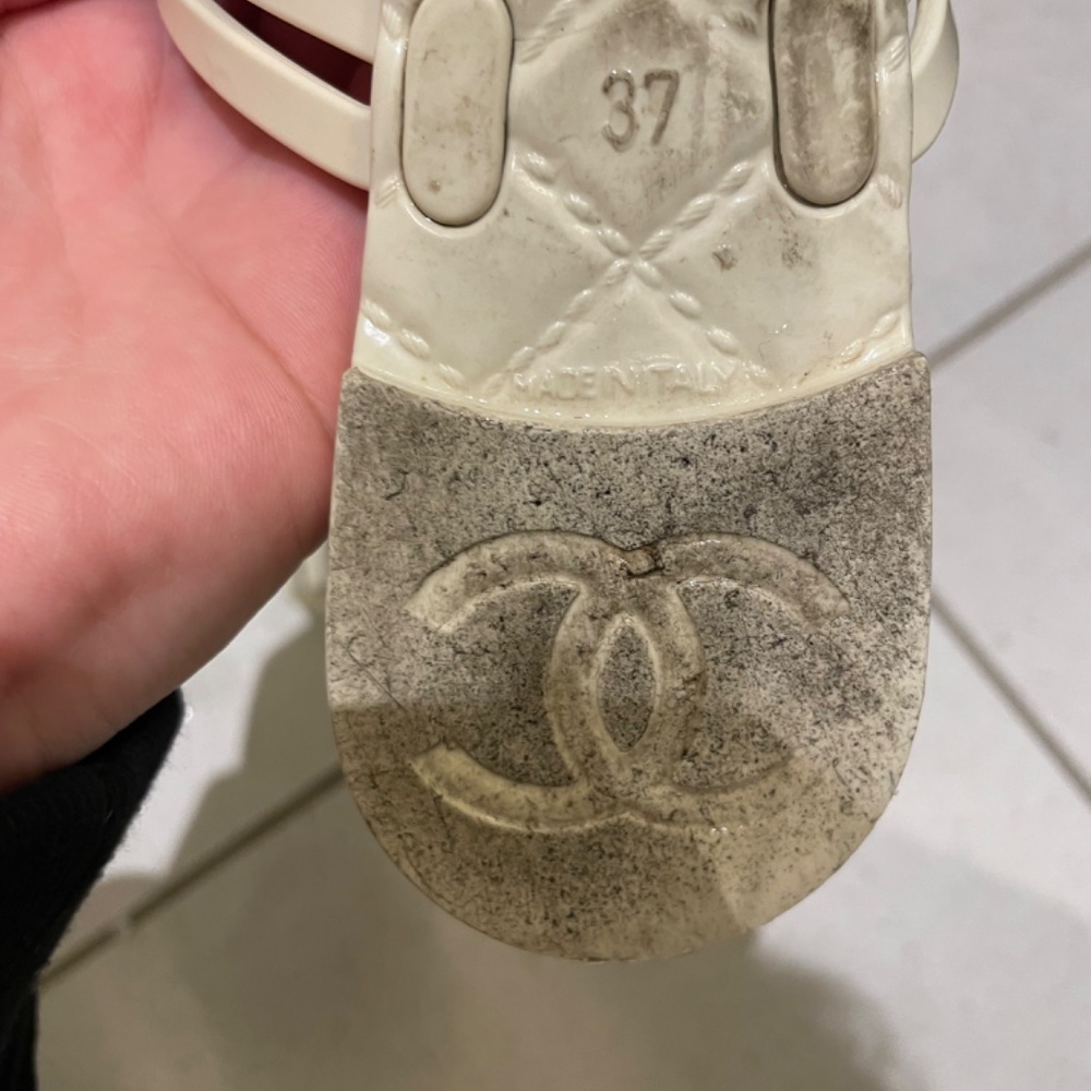 Authentic Chanel Camelia Jelly Sandals White EU 37 - Picture 5 of 5